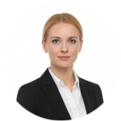 Яна Шестакова